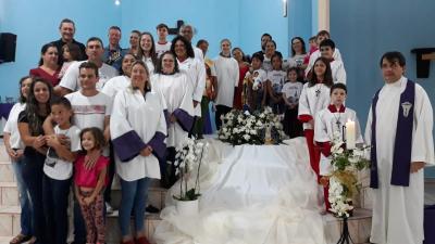 Dezenas de FiÃ©is participaram da abertura do TrÃ­duo em louvor a SÃ£o JosÃ© no Bairro Cristo Rei